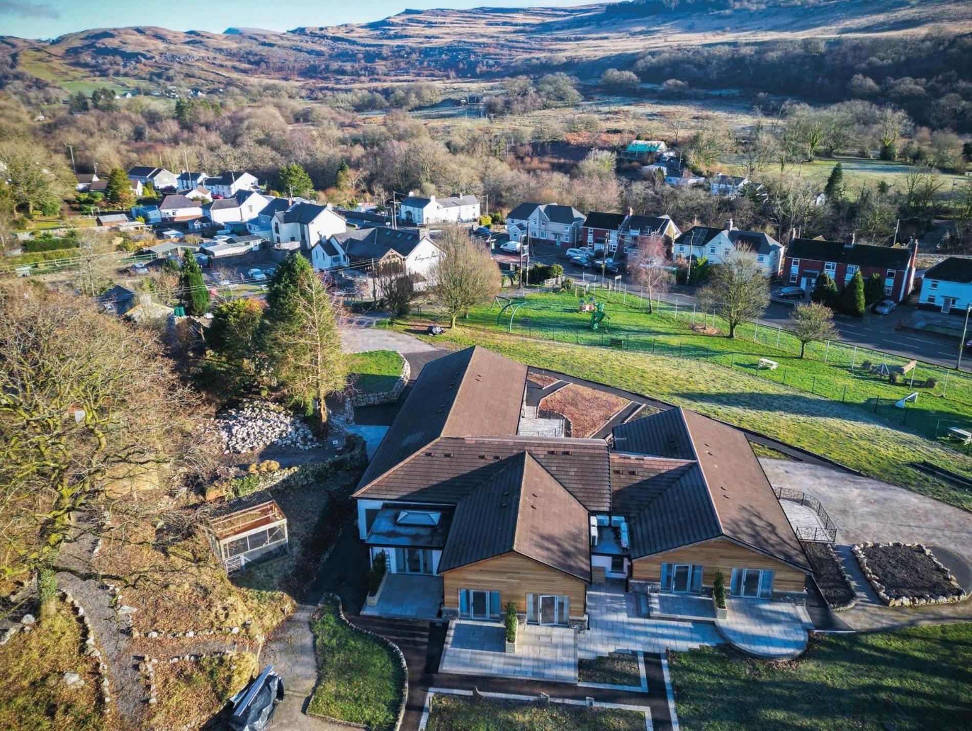 Suite 6 - Sleeping Giant Hotel - Pen Y Cae Inn Brecon Esterno foto