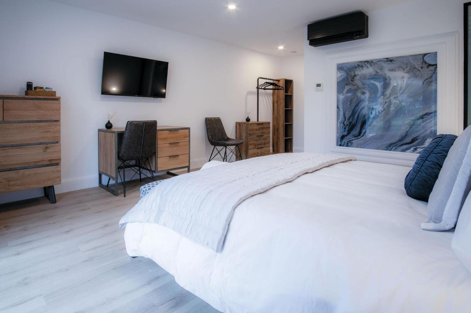 Suite 6 - Sleeping Giant Hotel - Pen Y Cae Inn Brecon Esterno foto