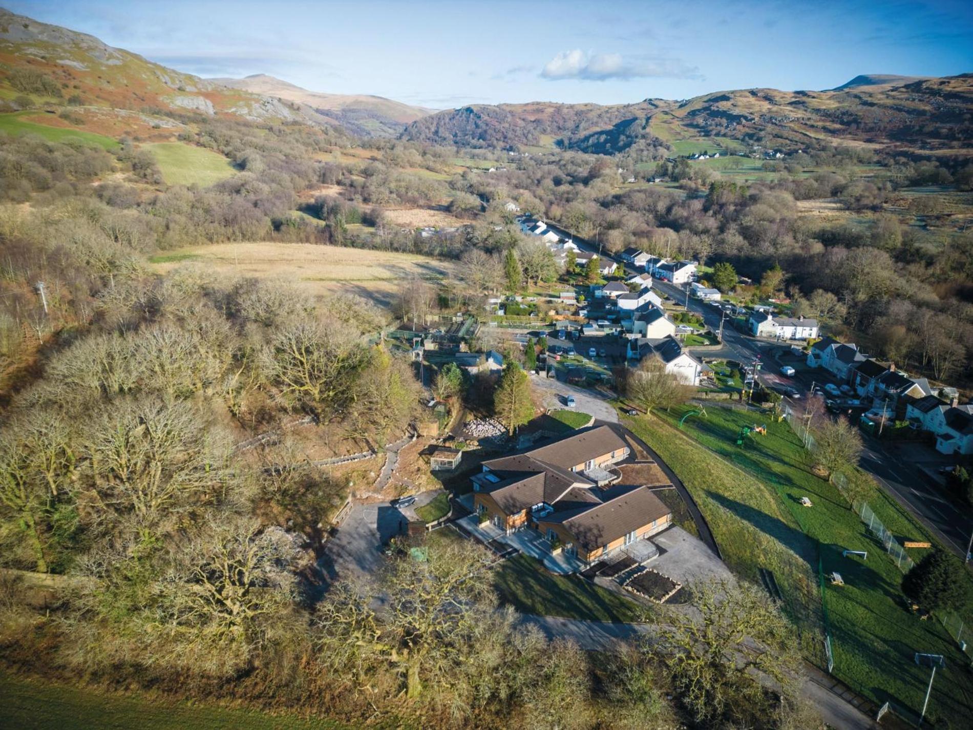 Suite 6 - Sleeping Giant Hotel - Pen Y Cae Inn Brecon Esterno foto
